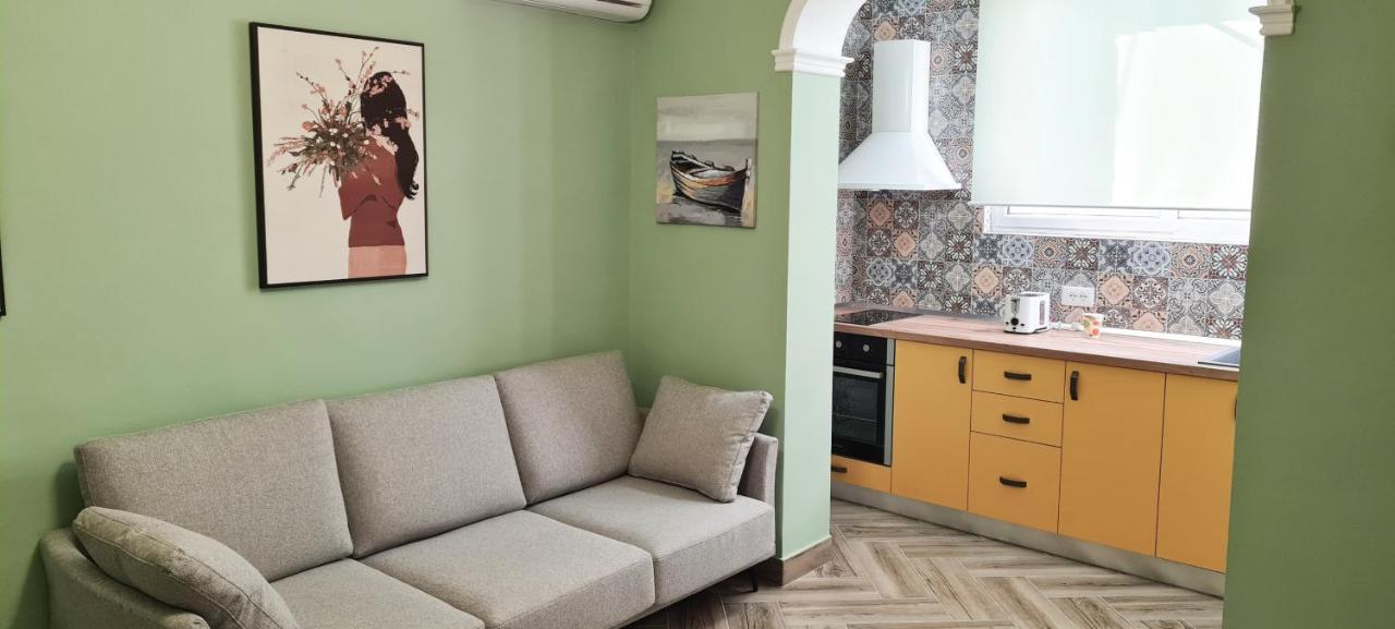 2V1 - Blloku Zy Apartment Tiranë Luaran gambar