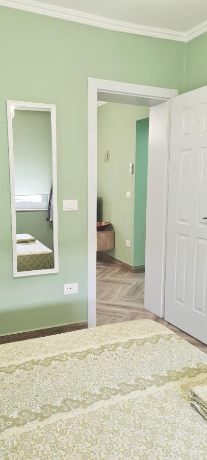 2V1 - Blloku Zy Apartment Tiranë Luaran gambar
