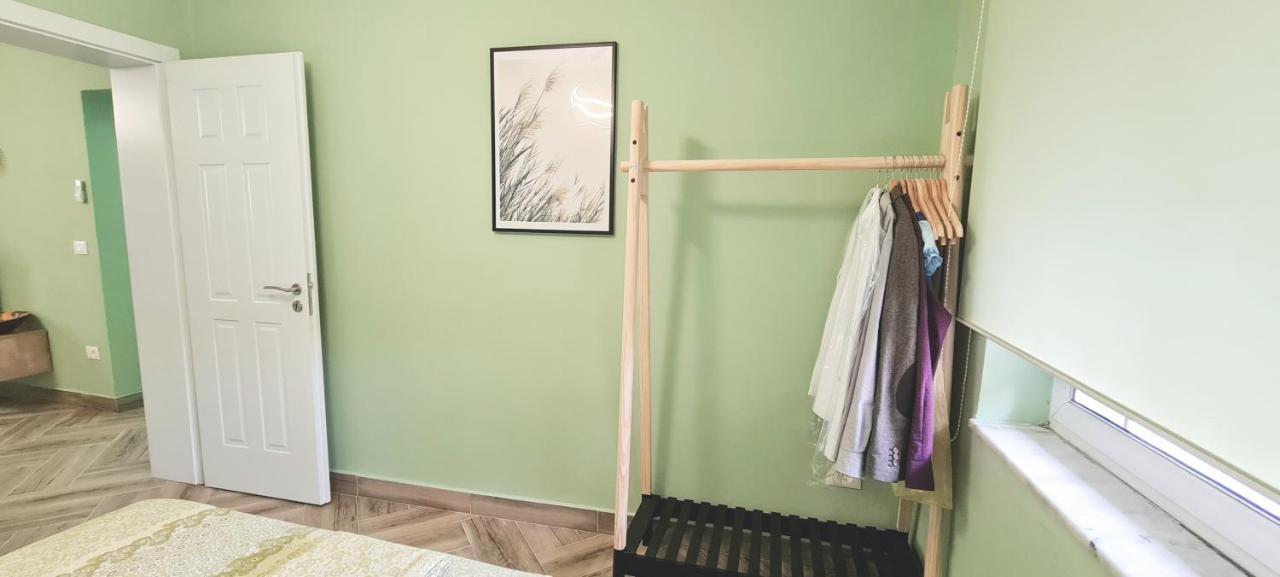 2V1 - Blloku Zy Apartment Tiranë Luaran gambar
