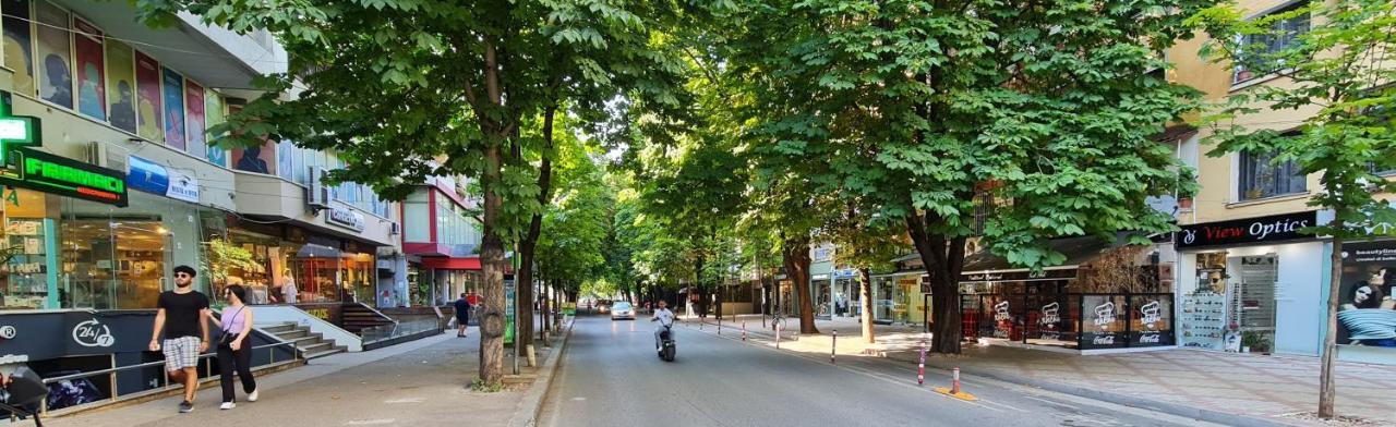 2V1 - Blloku Zy Apartment Tiranë Luaran gambar